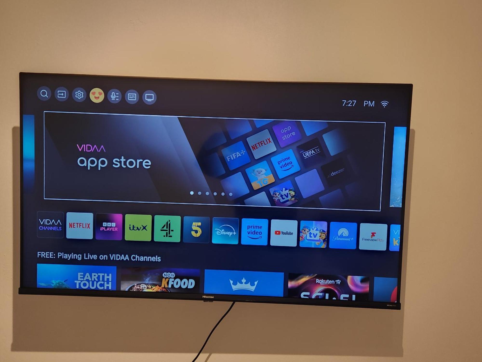 ロンドンFlat With Work Station, Monitor, Smart Tv & Netflixアパートメント エクステリア 写真
